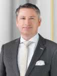 Industrial trucks: Change on the Jungheinrich Board of Management: Oliver Lücke leaves