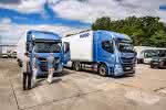 Logistik-Dienstleister: Probefahrten mit dem Stralis NP: Iveco testet die Kundenakzeptanz von Flüssigerdgas Logistik-Dienstleister: Probefahrten mit dem Stralis NP: Iveco testet die Kundenakzeptanz von Flüssigerdgas