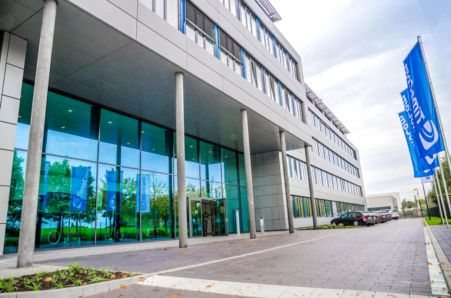 02_TimoCom-Firmenzentrale-Haupteingang
