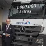 Logistik-Dienstleister: Jubiläum im Mercedes-Benz Werk Wörth 15C1011
