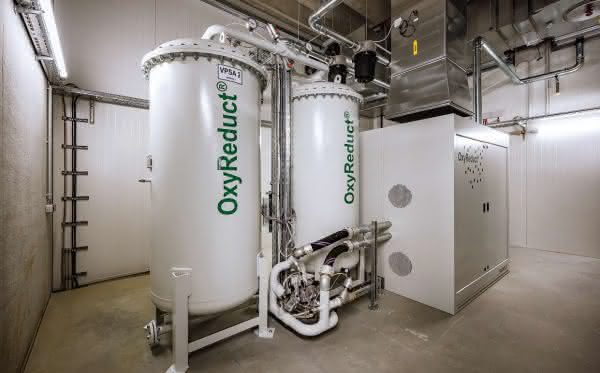 Lighting/floor cleaning/fire protection: Active fire prevention also protects lentil curries OxyReduct system