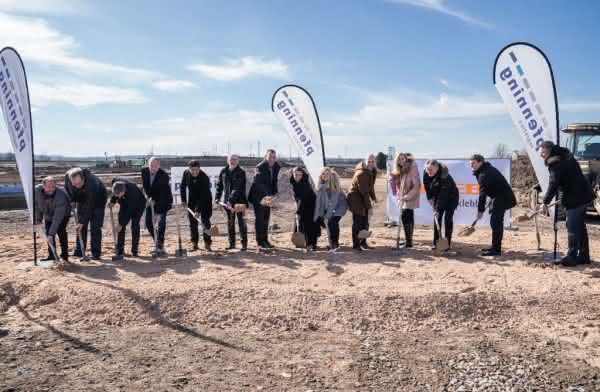 Logistics real estate: Ground-breaking ceremony for multicube rheinhessen Groundbreaking ceremony