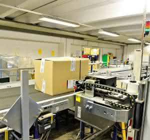 Labels: Through the warehouse in five minutes Label dispenser