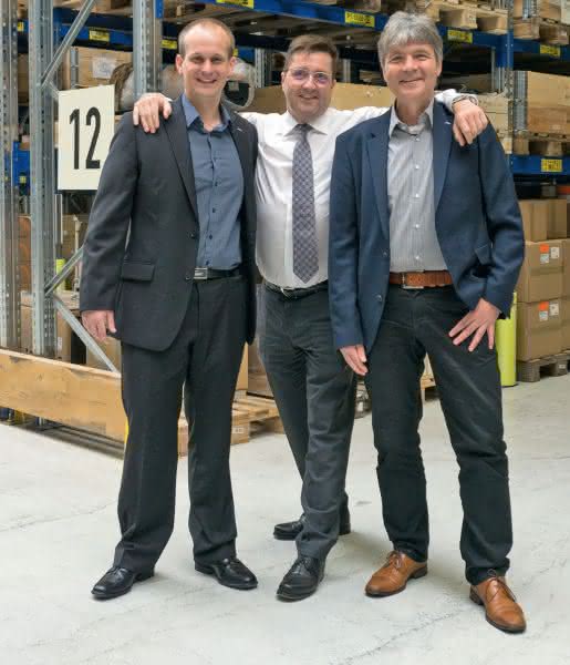 Logistics service providers: Logistics is IT Michael Tillner with his colleagues