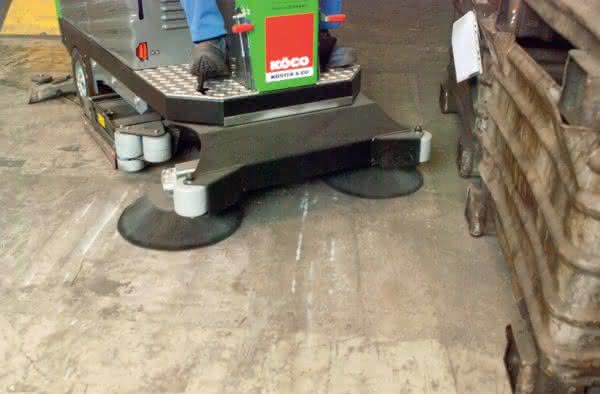 Two brushes ensure efficient cleaning power