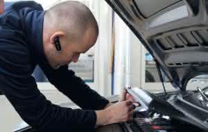 Software: Top system: voice technology for fast testing processes Photo: Topsystem