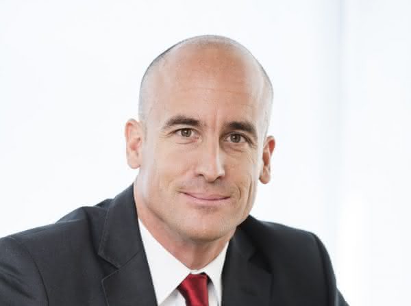 Topmeldungen: Swisslog WDS mit Rekordergebnis in 2016 und Grossaufträgen im 4. Quartal Dr. Christian Baur