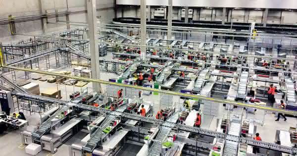 Consolidation and packaging area