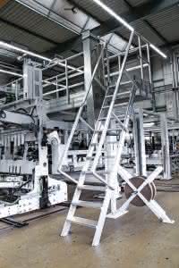 Lager- & Kommissioniertechnik: Steigtechnik im Baukastensystem von Hymer Hymer-Leichtmetallbau GmbH & Co. KG