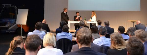 Topmeldungen: VDMA: Erfolgreiche Markenkommunikation in der Intralogistik Frank Brandmaier von Kion und Holger Paul vom VDMA