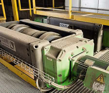 Krane & Komponenten: Schwingungsfrei Lasten heben mit Stahl CraneSystems AS 7-Seilzügen