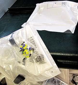 Verpackungstechnik: Scheinwerfer in Beuteln Zuführsystem