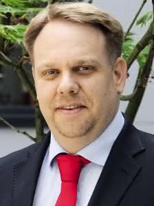 Stapler & Komponenten: Der Trend geht zum „Customizing“ Richard Schmitt, Toyota MHD