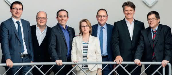 Regalbediengeräte / Shuttle: Materialfluss Round Table: Drängt das Shuttle das RBG in die Nische? Diskutierten in Hallbergmoos