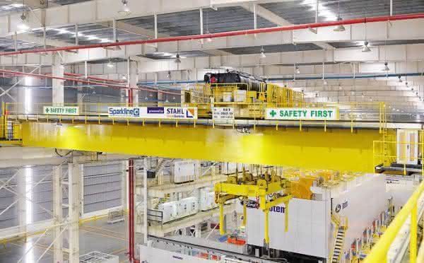 Krane & Komponenten: Tonnenschwere Lasten präzise transportiert und exakt positioniert SHW 8 von Stahl CraneSystems