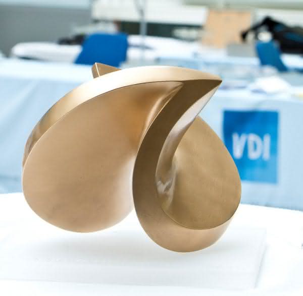 Topmeldungen: SSI Schäfer gewinnt den VDI Innovationspreis 2015 24. Deutschen Materialfluss-Kongress