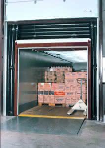 Lager- & Kommissioniertechnik: So dicht wie möglich Lager- & Kommissioniertechnik: So dicht wie möglich