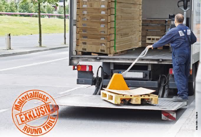 Logistik-Dienstleister: Materialfluss Round Table: Von wegen Palettenschieber... © Ilan Amith – Fotolia.de