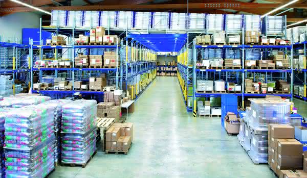 Lager- & Kommissioniertechnik: Gesundes Futter auf Lager