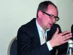 Lager- & Kommissioniertechnik: Materialfluss Round Table: Grüne Intralogistik ja, aber…