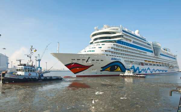 Flurförderzeuge: Schlank zum Kreuzfahrtschiff Flurförderzeuge: Schlank zum Kreuzfahrtschiff