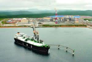 32-pm_LNG_Tanker_m