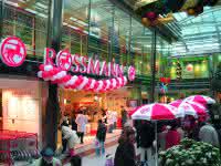 Beleuchtung/Bodenreinigung/Brandschutz: Sauberkeit senkt Wartungsaufwand Rossmann