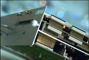 Logistik-Dienstleister: Just-in-Sequence bei hochwertiger Elektronik, Logistik-Dienstleistung für Radio System