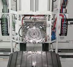 The Peiseler rotary table ATU 2000 is a central component in the MCM machine tool from Premium Aerotec in Augsburg.