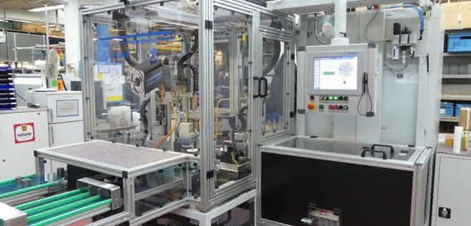 Robot loading system