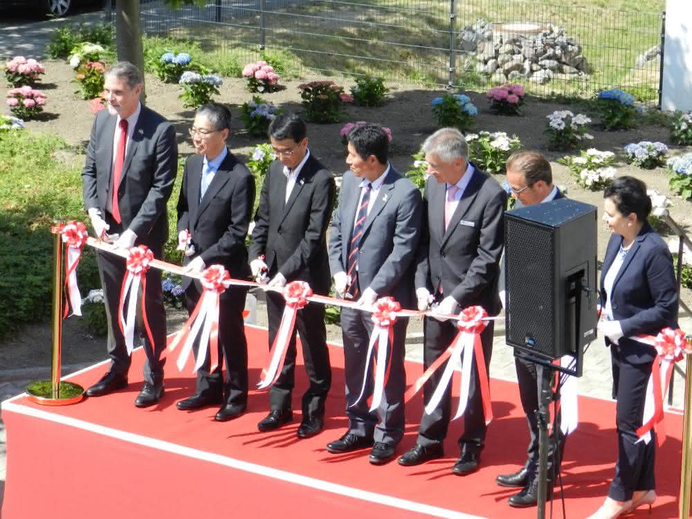 Kawasaik Robotics has opened its new EMEA headquarters in Neuss.