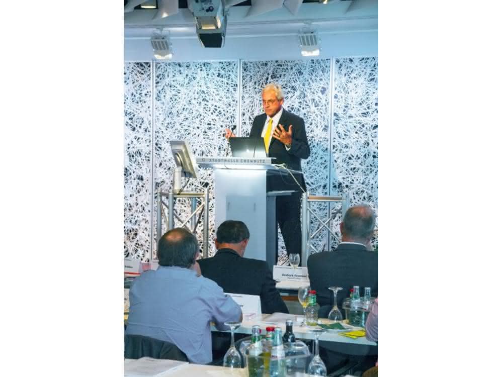 Reinhard Pätz, Geschäftsführer VDMA Ost VDMA Ost und VDWF luden nach Chemnitz: Wichtige Impulse auf dem Anwenderforum Werkzeug- und Formenbau