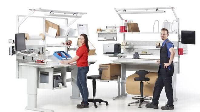 Packing workstations