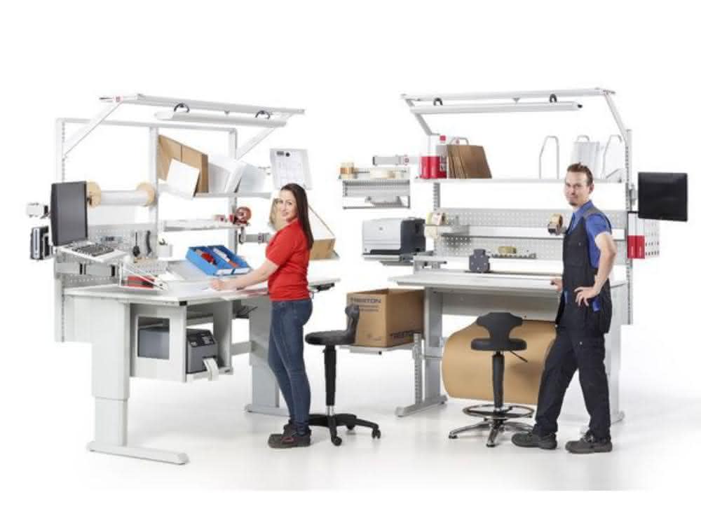 Packing workstations