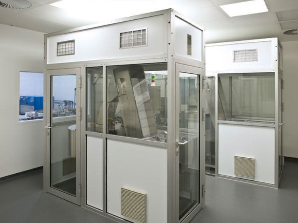 Clean room cell
