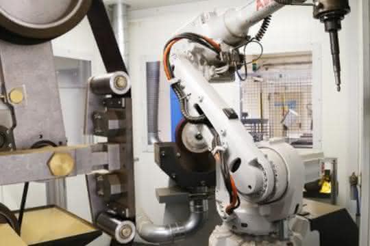 Roboteranlage von SHL