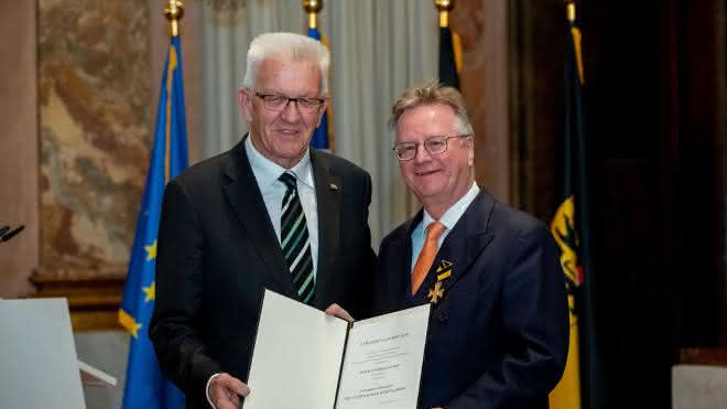 Kretschmann honors Andreas Lapp Kretschmann honors Andreas Lapp