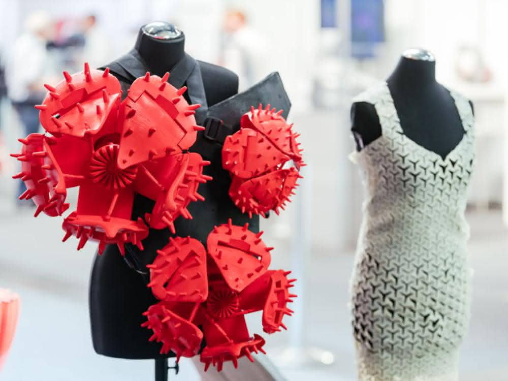 This image proves that 3D printing can also be used in fashion. (Image: Messe Erfurt)