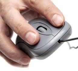 Hand mit Computermaus