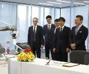 Omron und Techman Robot kooperieren bei kollaborativen Robotern