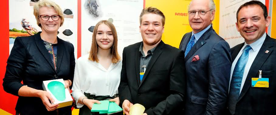 Gruppenbild mit Ministerin