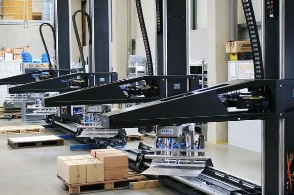 Palettierroboteranlage Palettierroboteranlage