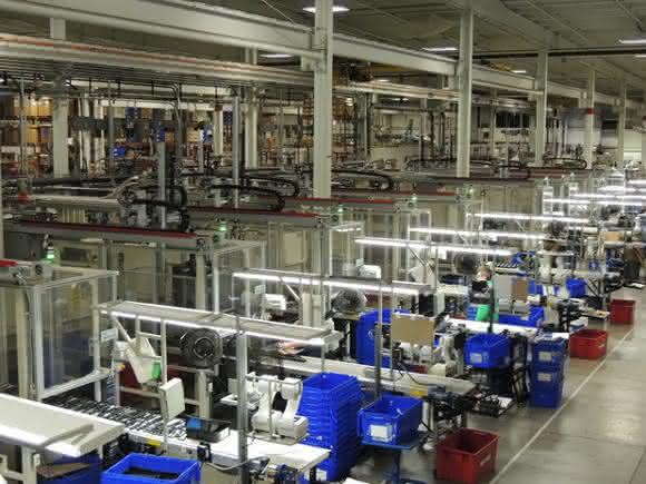 Injection molding machines