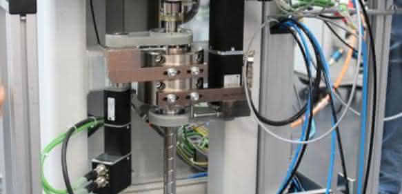 Lift-and-turn modules: Philipp Hafner designs compact system with Dr. Tretter