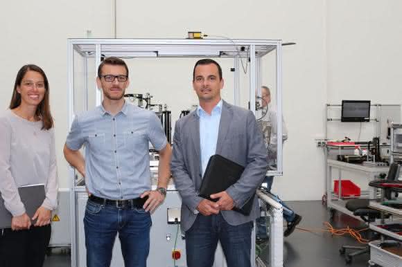 Lift-and-turn modules: Philipp Hafner designs compact system with Dr. Tretter Lift-and-turn modules: Philipp Hafner designs compact system with Dr. Tretter