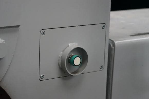 Hubtex distance_sensor