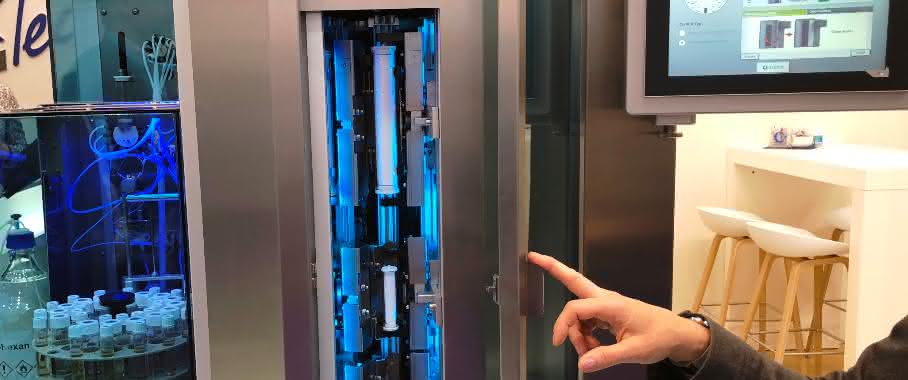 Demonstration während der Analytica 2018 (Bild: WBM/SKO) Demonstration während der Analytica 2018 (Bild: WBM/SKO)