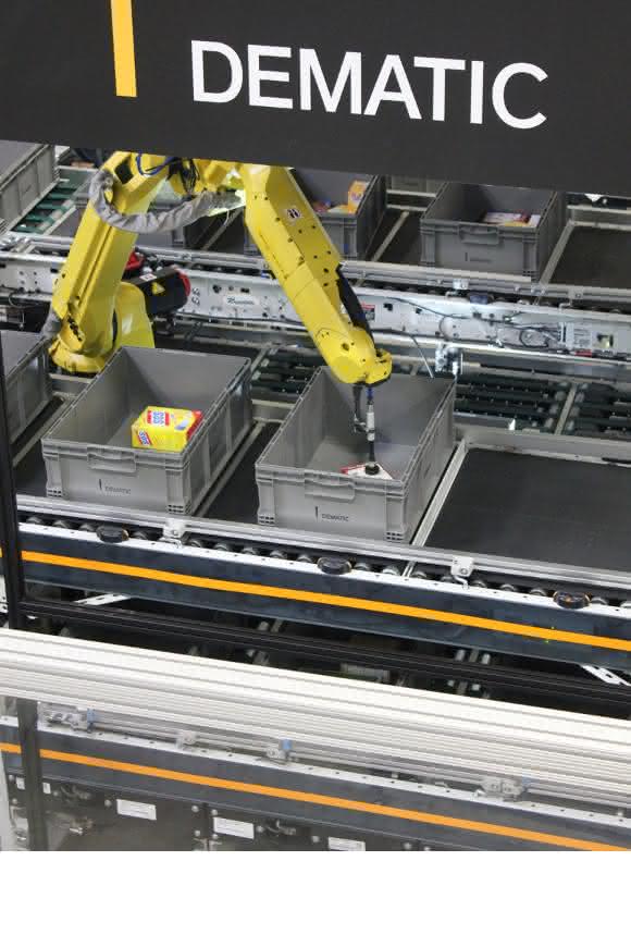 Robot-assisted automation: Dematic founds "Robotics Center of Excellence"
