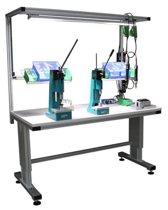Assembly workstation