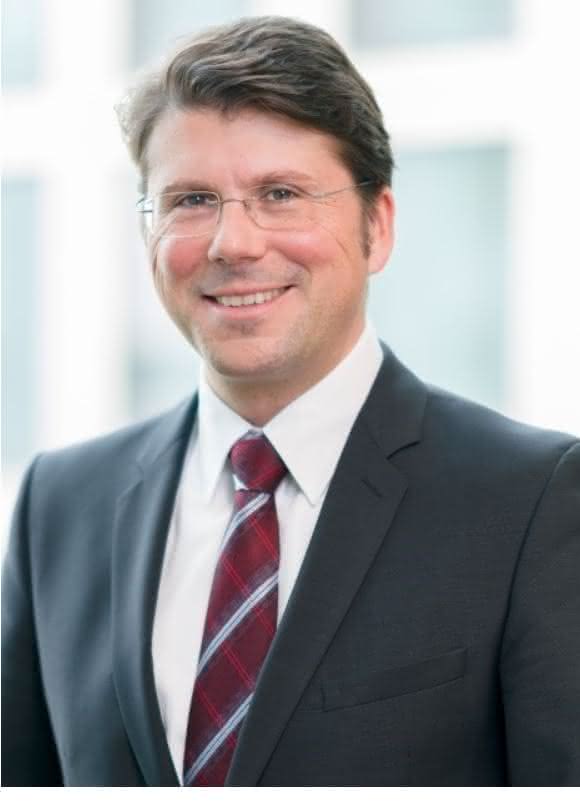 Dr. Ralf Zander Dr. Ralf Zander